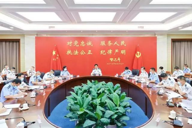省公安厅召开深入学习贯彻习近平总书记重要训词精神座谈会。 图片