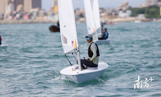    南方+ 陈保良 拍摄